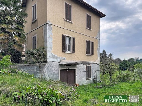 casa indipendente in vendita a Merate