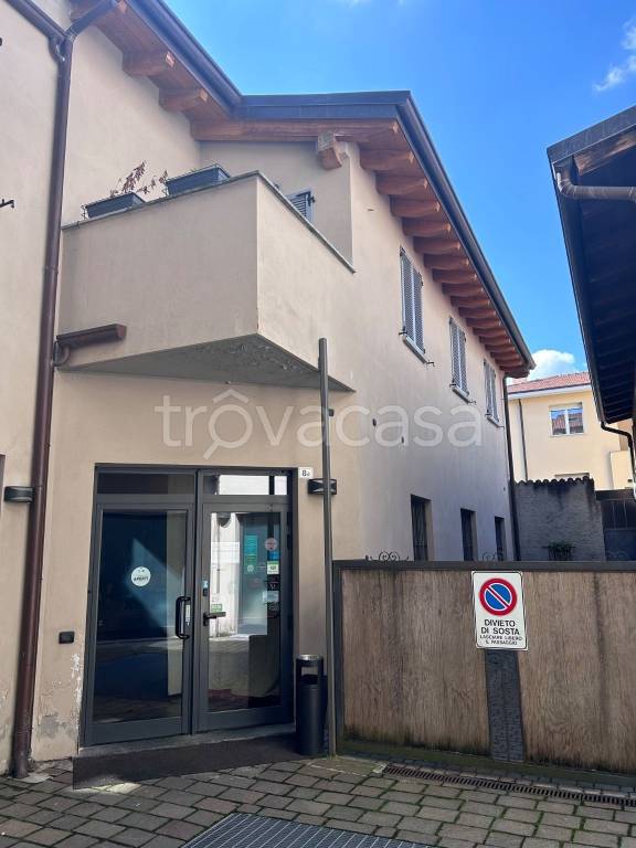 appartamento in vendita a Merate