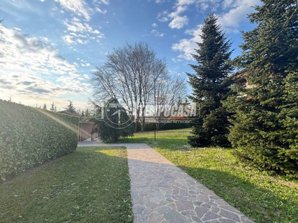 appartamento in vendita a Merate