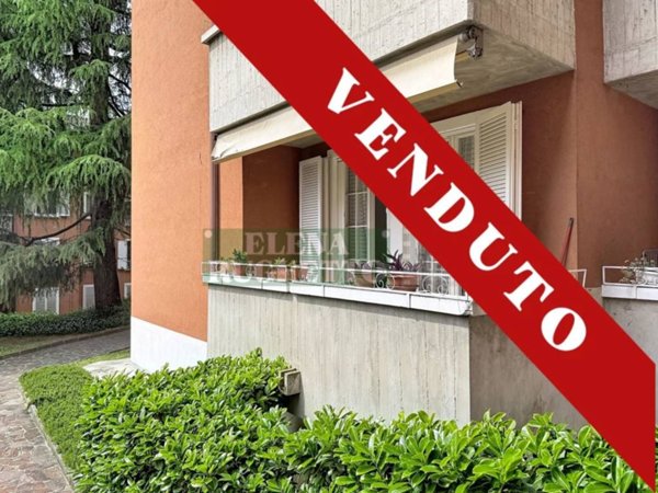 appartamento in vendita a Merate in zona Sartirana