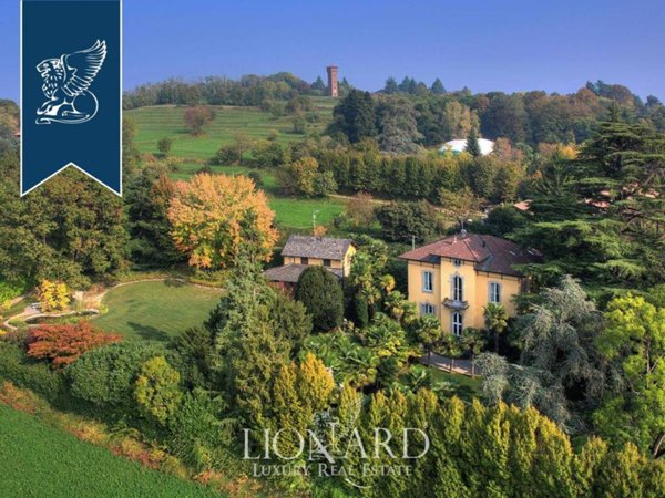 casa indipendente in vendita a Merate in zona Cassina Fra Martino
