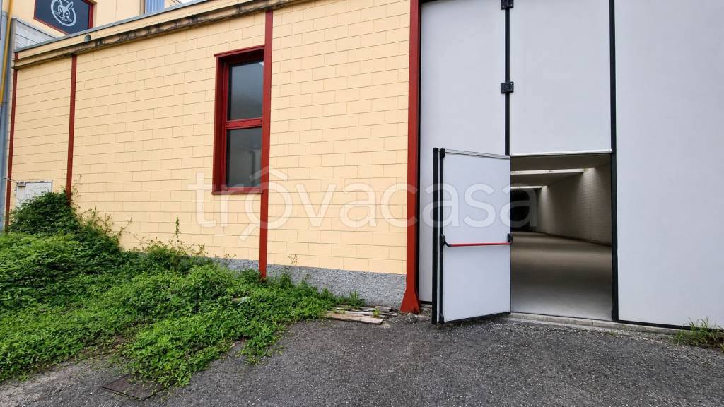 appartamento in vendita a Merate