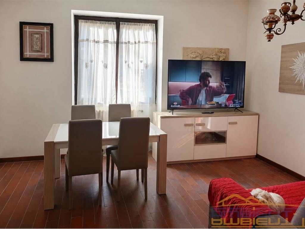 appartamento in vendita a Merate in zona Sartirana
