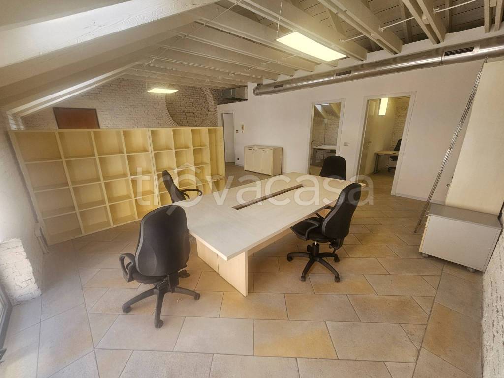 appartamento in vendita a Merate