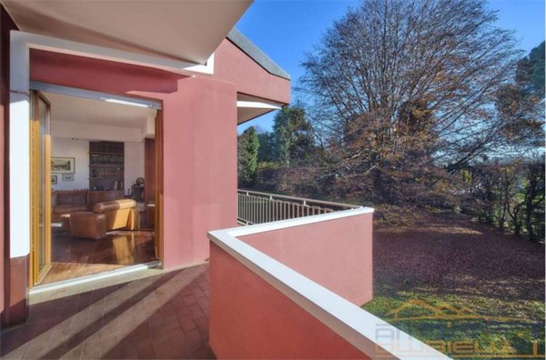 appartamento in vendita a Merate in zona Sartirana