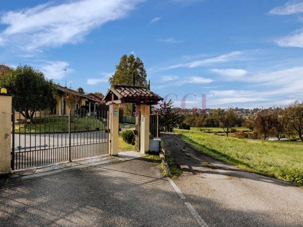 casa indipendente in vendita a Missaglia