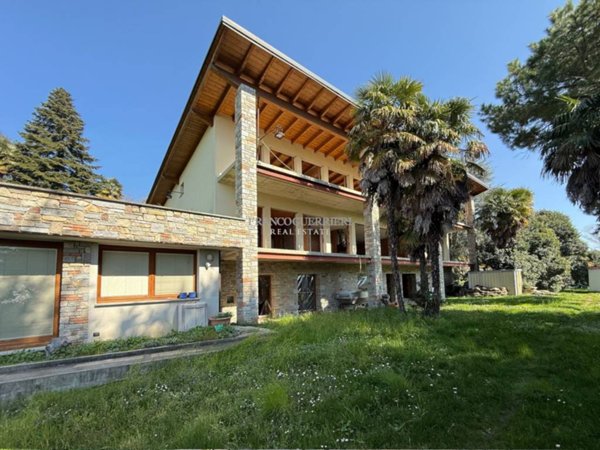 casa indipendente in vendita a Missaglia