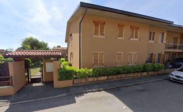 appartamento in vendita a Missaglia in zona Maresso