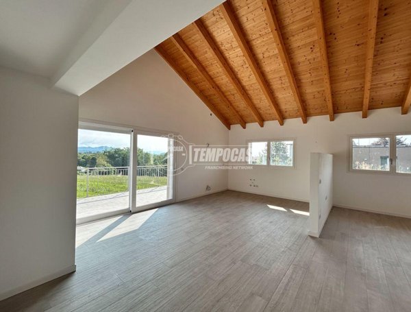 casa indipendente in vendita a Missaglia in zona Maresso