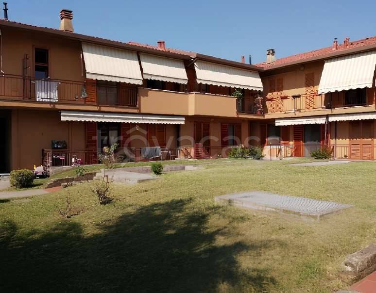 appartamento in vendita a Missaglia in zona Maresso