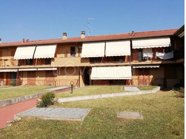 appartamento in vendita a Missaglia in zona Maresso