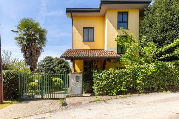 casa indipendente in vendita a Missaglia