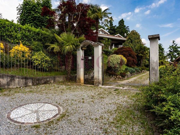 casa indipendente in vendita a Missaglia