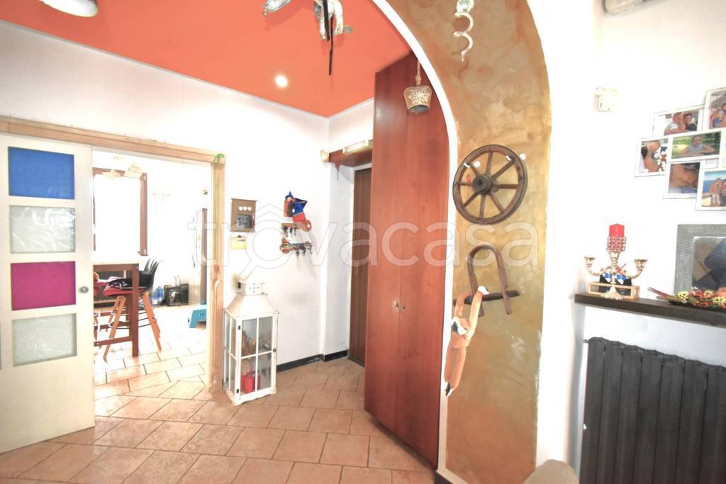 casa semindipendente in vendita a Missaglia in zona Lomaniga