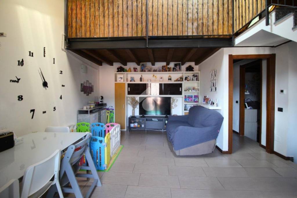 appartamento in vendita a Missaglia