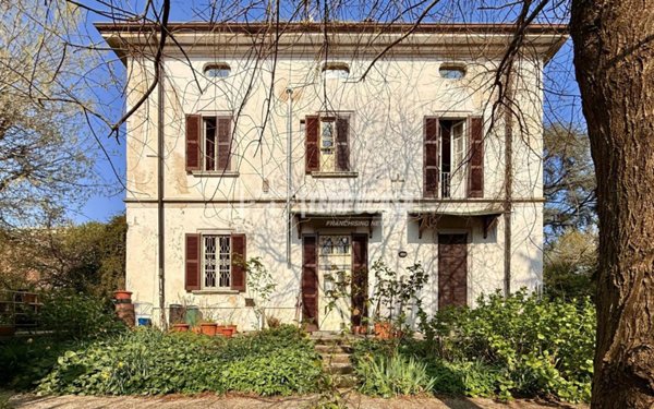 casa indipendente in vendita a Missaglia