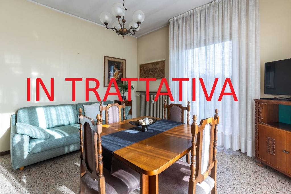 appartamento in vendita a Missaglia in zona Lomaniga