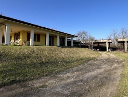 casa indipendente in vendita a Missaglia