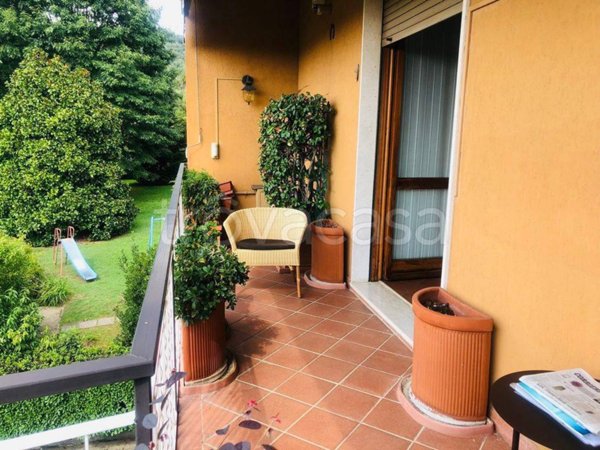 appartamento in vendita a Missaglia in zona Lomaniga