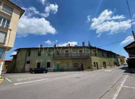 appartamento in vendita a Missaglia in zona Maresso