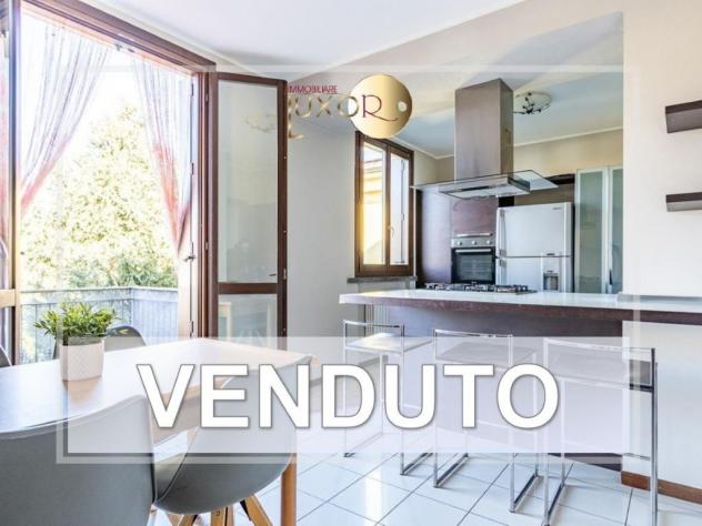 appartamento in vendita a Missaglia in zona Maresso