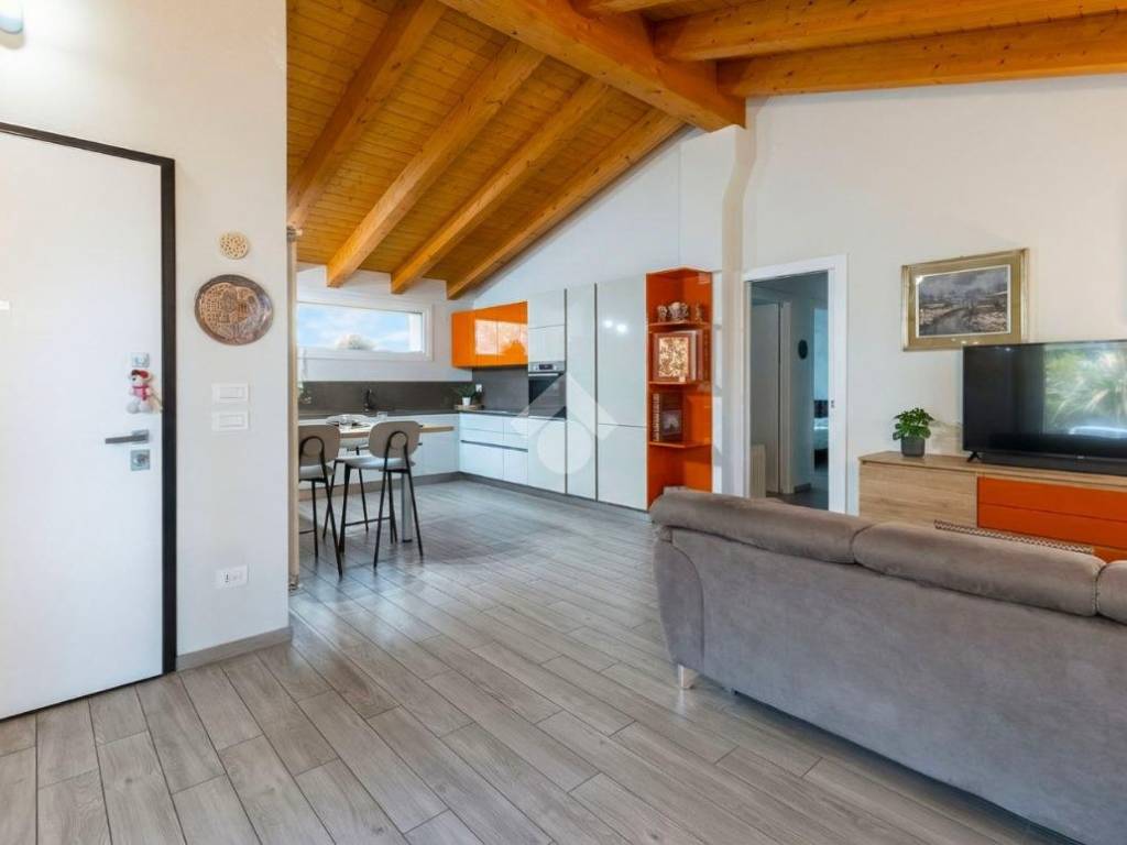 casa indipendente in vendita a Missaglia