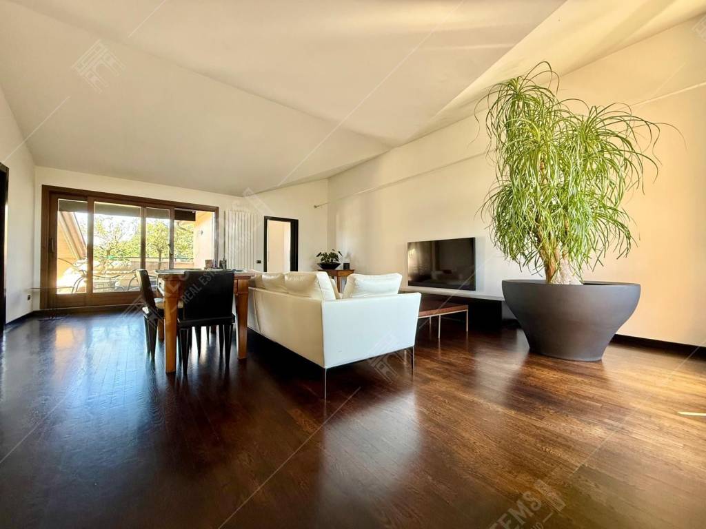 appartamento in vendita a Missaglia