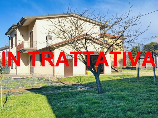 casa indipendente in vendita a Missaglia