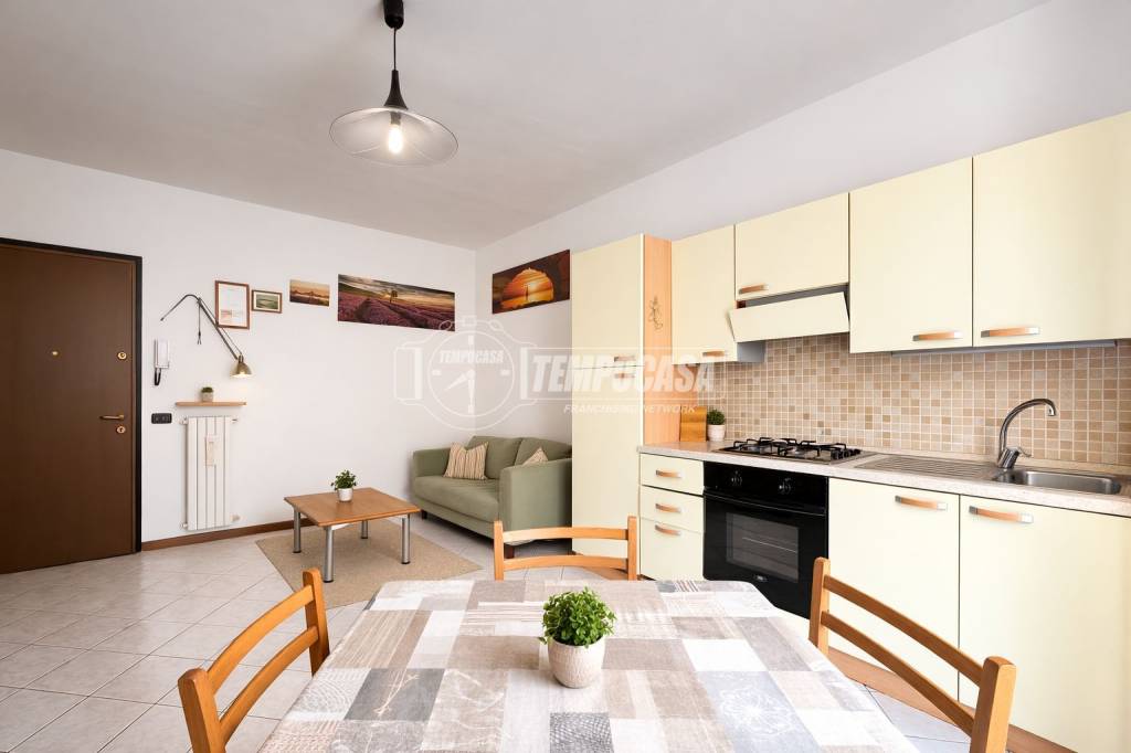 appartamento in vendita a Missaglia in zona Lomaniga