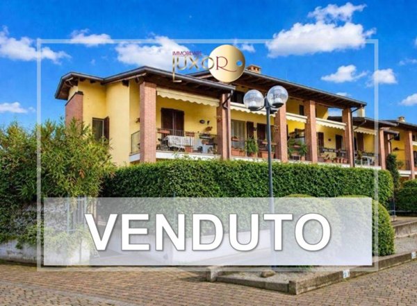 appartamento in vendita a Missaglia in zona Lomaniga