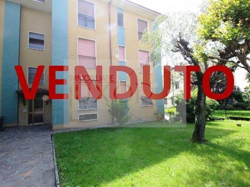 appartamento in vendita a Missaglia in zona Lomaniga