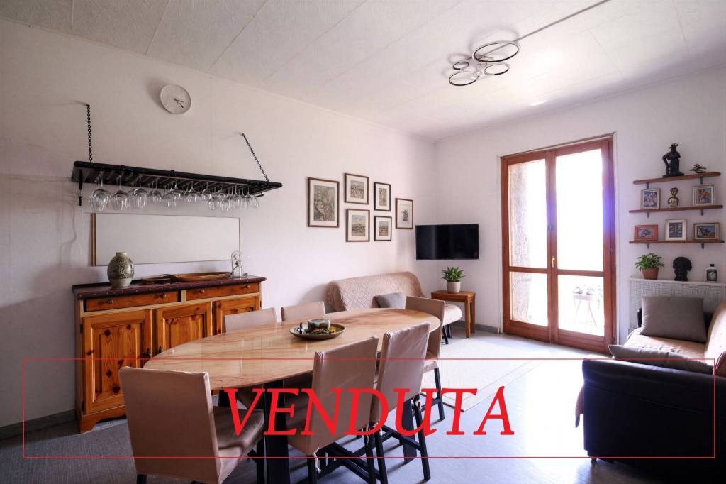 appartamento in vendita a Missaglia in zona Lomaniga