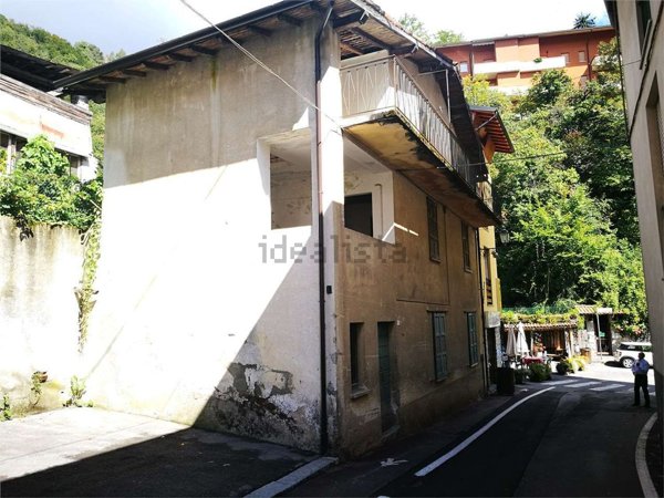casa indipendente in vendita a Moggio