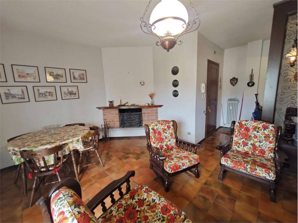 appartamento in vendita a Moggio