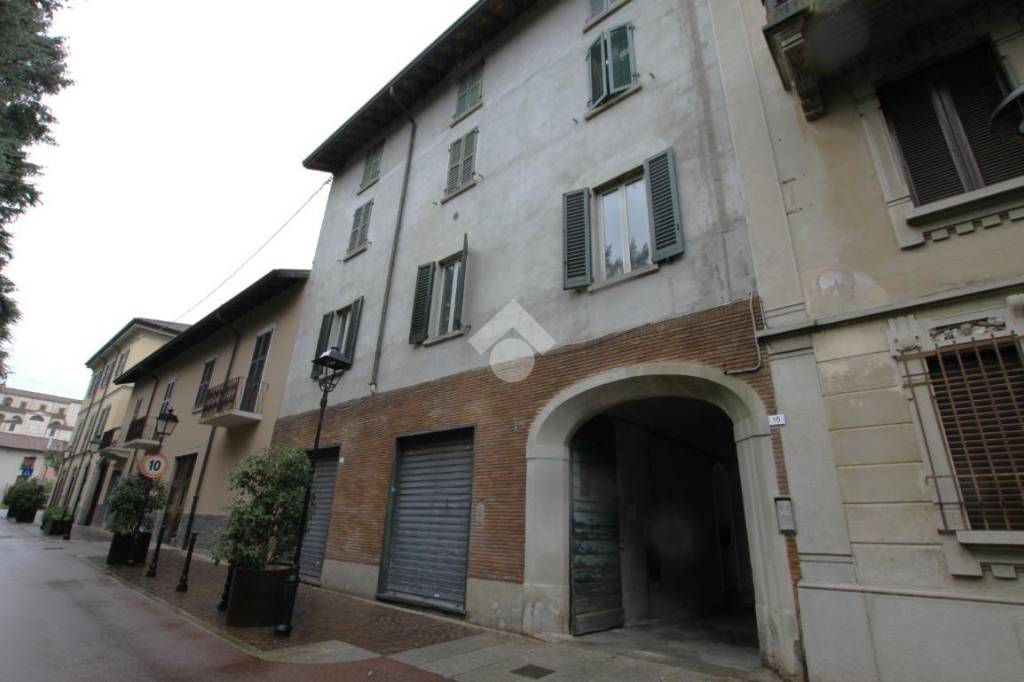 appartamento in vendita a Molteno