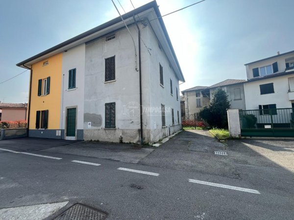 appartamento in vendita a Molteno