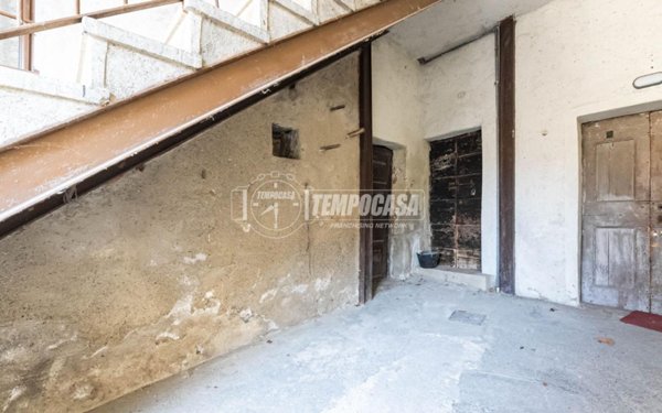 appartamento in vendita a Molteno
