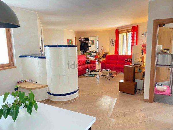 casa indipendente in vendita a Molteno