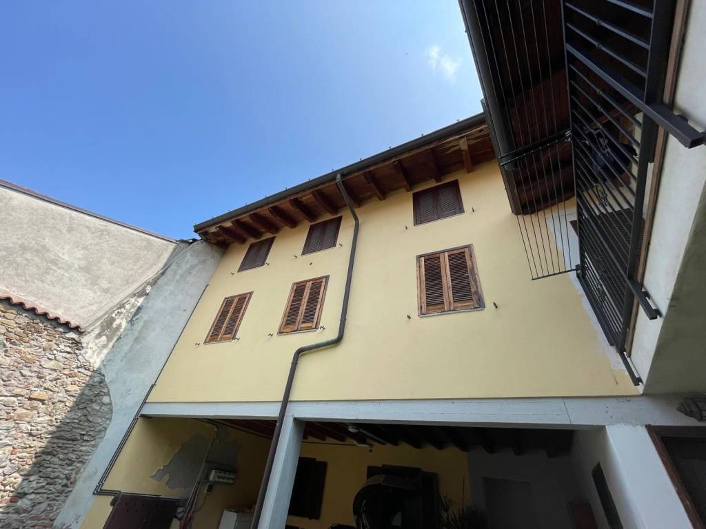 appartamento in vendita a Molteno