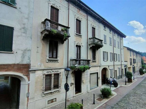 appartamento in vendita a Molteno