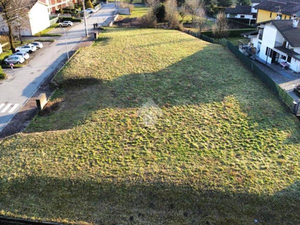 appartamento in vendita a Molteno