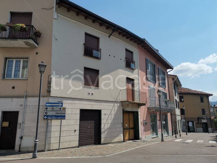 casa indipendente in vendita a Molteno