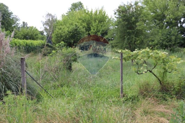 terreno agricolo in vendita a Molteno