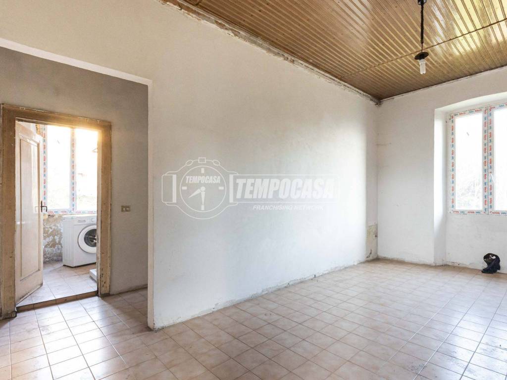 appartamento in vendita a Molteno