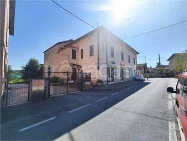 casa indipendente in vendita a Molteno