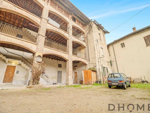 appartamento in vendita a Molteno