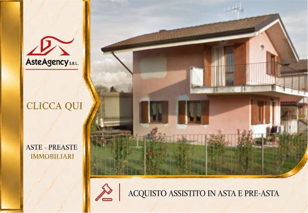 casa indipendente in vendita a Molteno in zona Coroldo