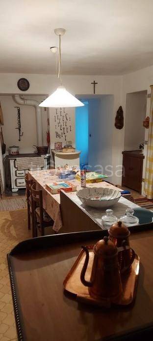 casa indipendente in vendita a Monte Marenzo