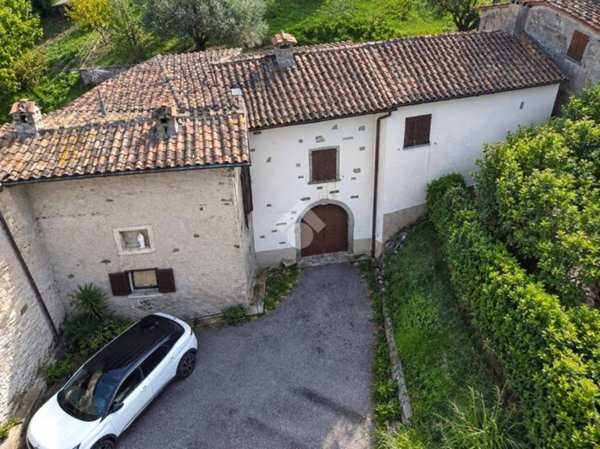 appartamento in vendita a Monte Marenzo