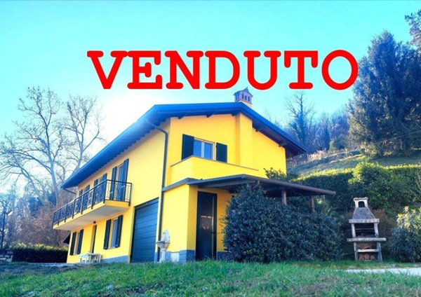 casa indipendente in vendita a Montevecchia